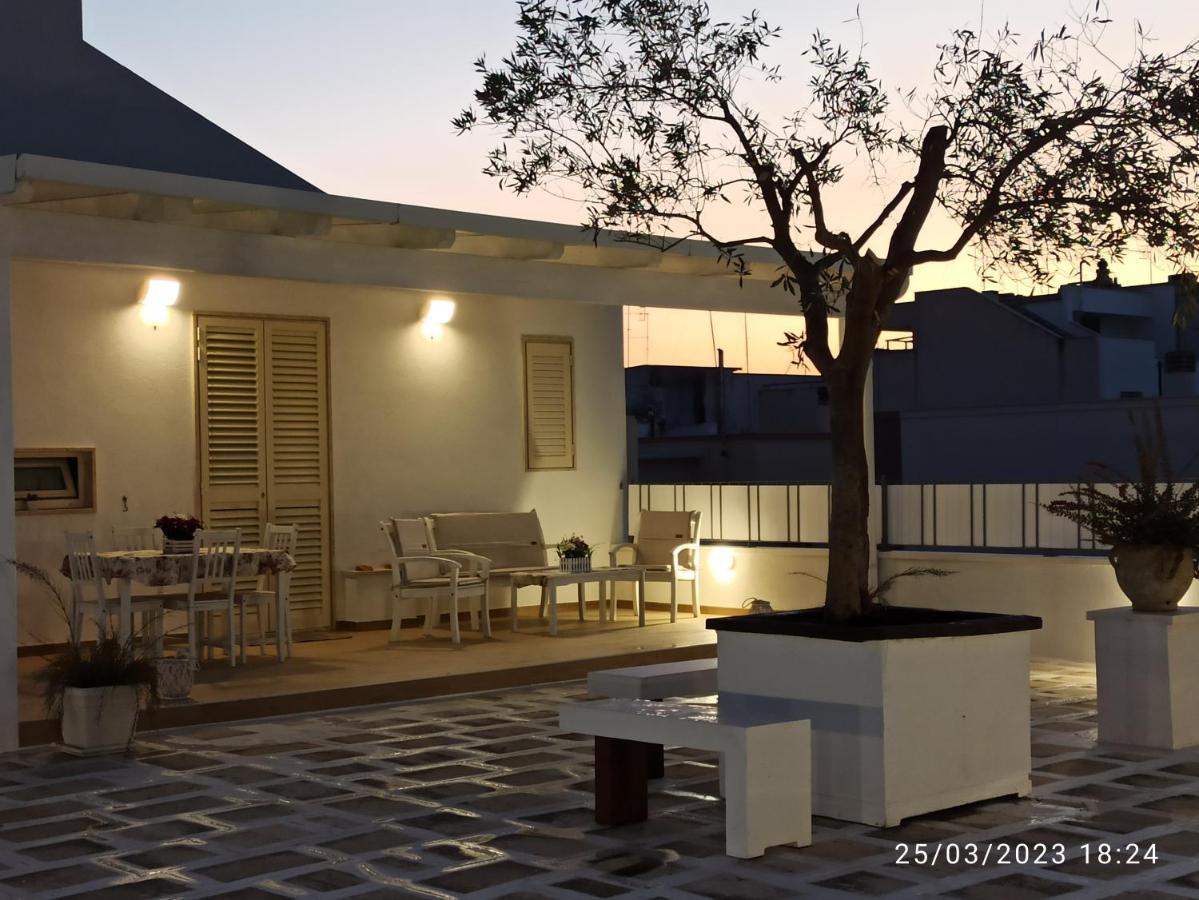 Pietra Di Luna Relaxing Private Terrace Polignano a Mare Bagian luar foto