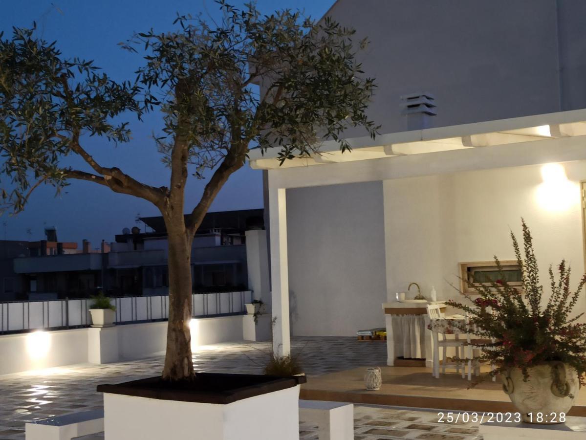 Pietra Di Luna Relaxing Private Terrace Polignano a Mare Bagian luar foto